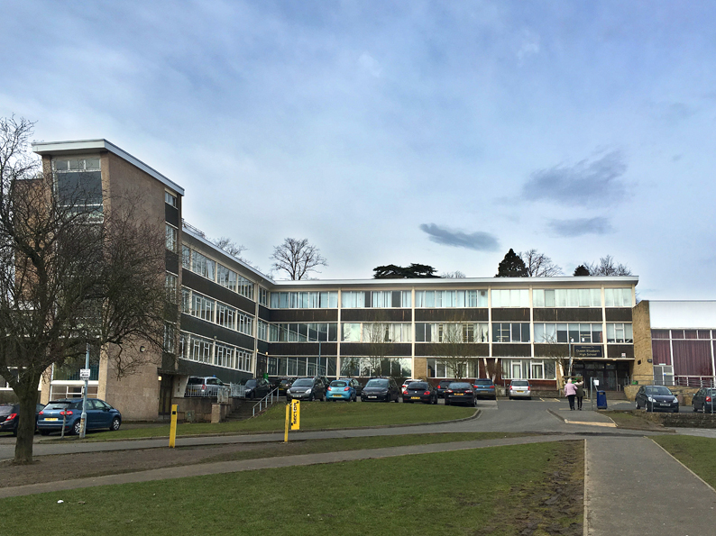 Queen Elisabeth High School