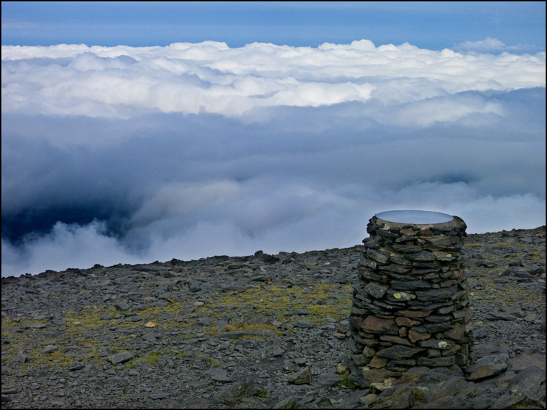 SKIDDAW AND CLOUDS SKIDDAW AND CLOUDS
