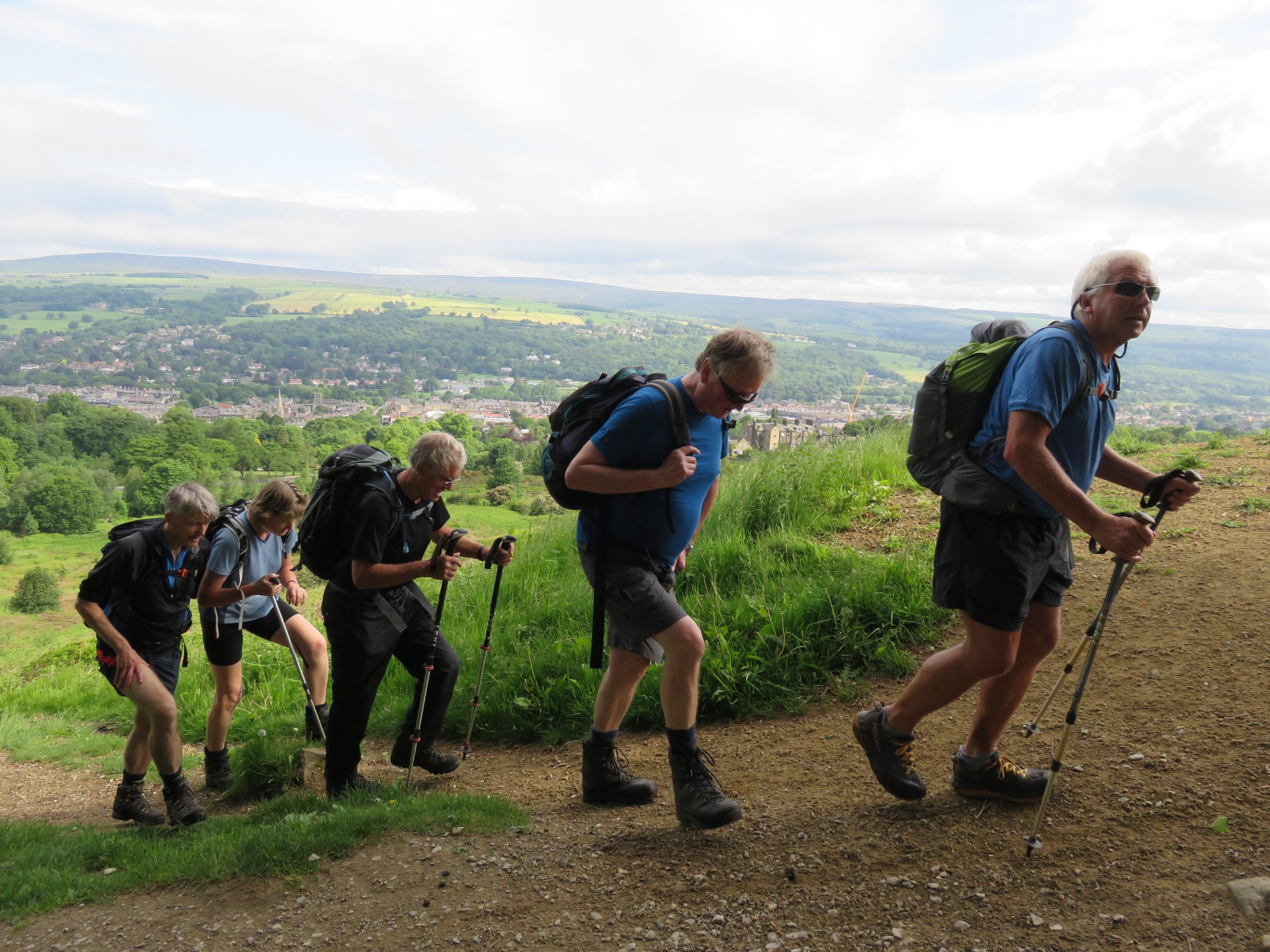 Setting off from Ilkley Setting off from Ilkley