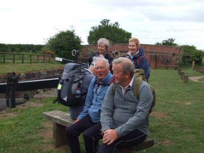 04 Something interesting at Coates Lock?